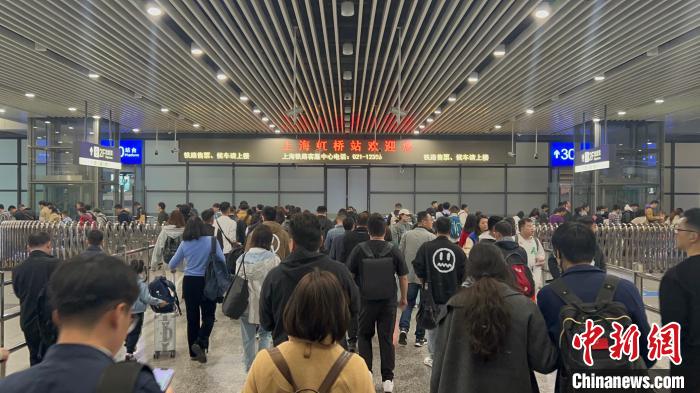 受地震影响的线路全部恢复长三角铁路迎清明假期客流高峰