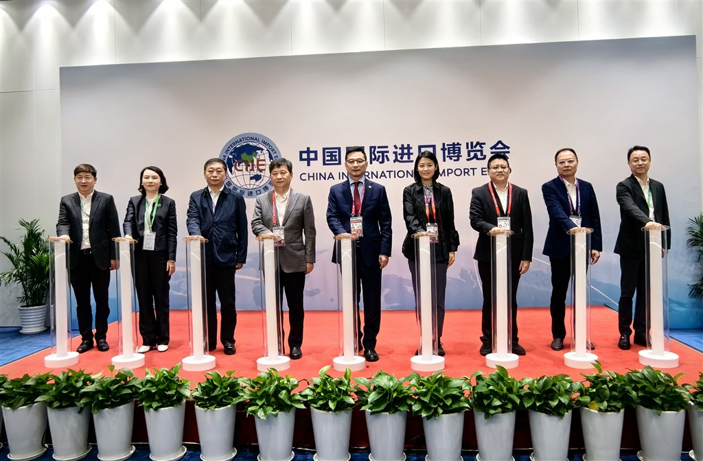 上海青浦微度假巴士首发xa0;不要错过这两条“赴进博之约”定制线路