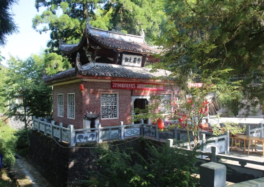 黄卫华:心中的吴三公