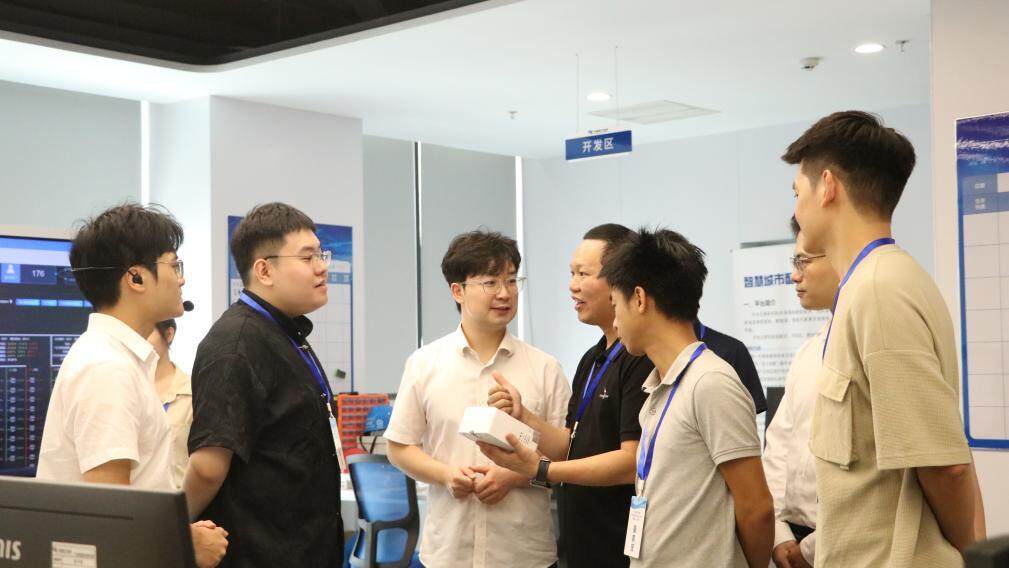 “同心逐梦大湾区”暨庆祝澳门回归25周年——网络名人湾区行主题采风活动成